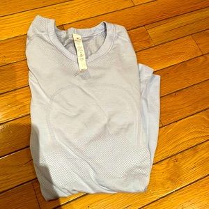 Lulu Lemom Swiftly Tech Long Sleeve Shirt Size 4